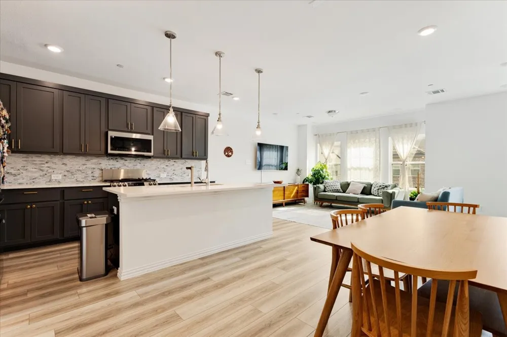 2223 Adena Springs Drive Allen, TX 75013