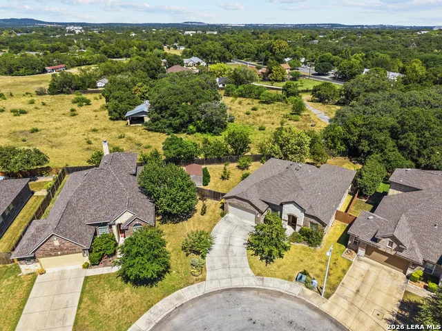 108 WINDSOR DR Boerne, TX 78006