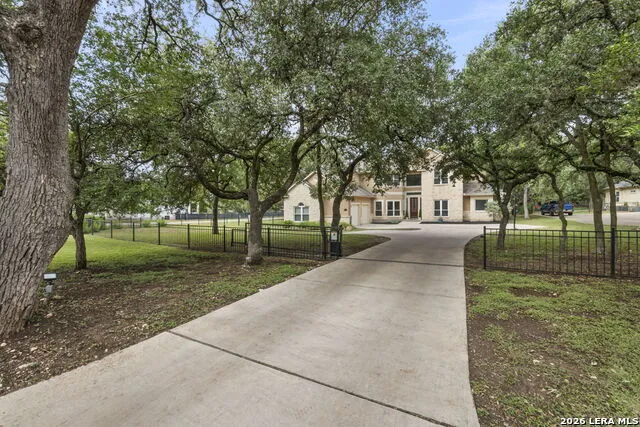 21905 DEER CANYON DR Garden Ridge, TX 78266