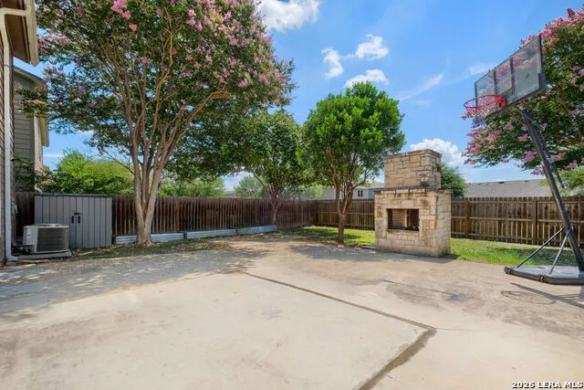 249 Hinge Cibolo, TX 78108