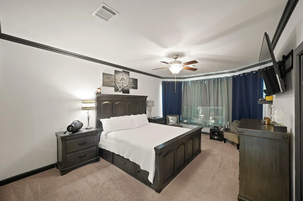 249 Castlegate Lane Jersey Village, TX 77065
