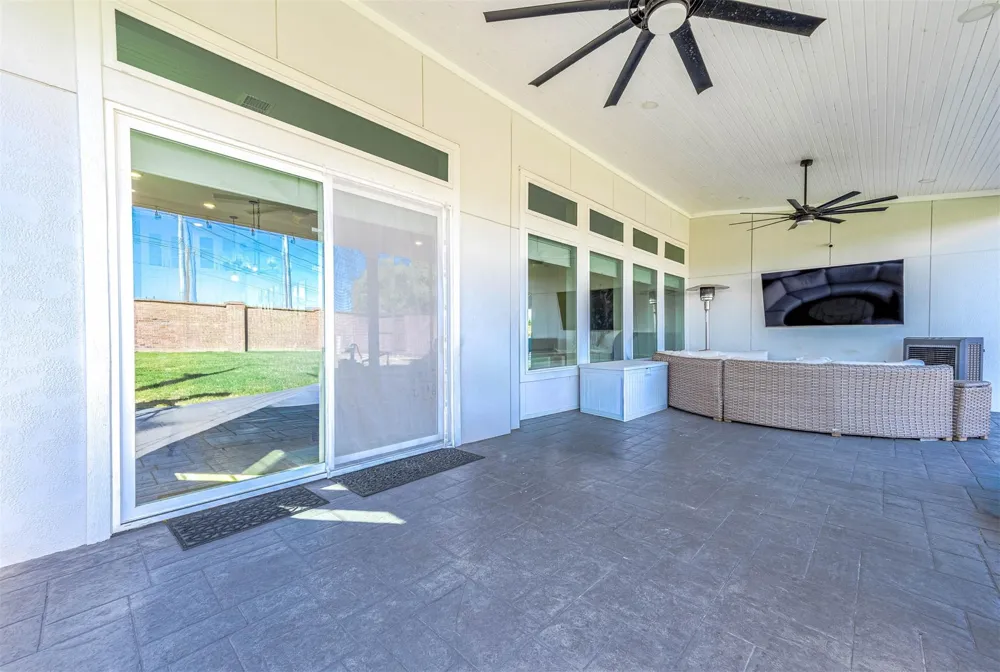 3102 Somerset Levens Lane Houston, TX 77055