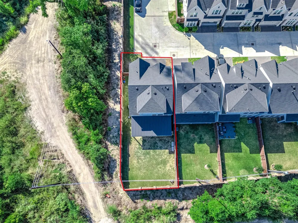 3102 Somerset Levens Lane Houston, TX 77055
