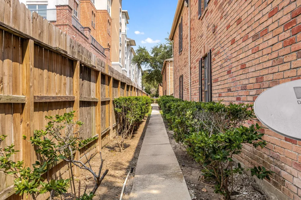 2255 Braeswood Park Drive #257 Houston, TX 77030