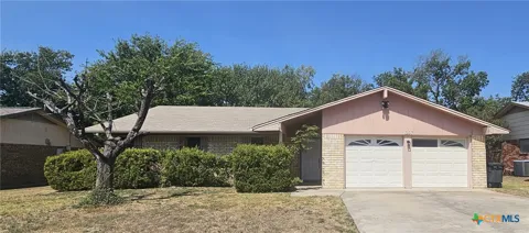 1207 Ruiz Drive