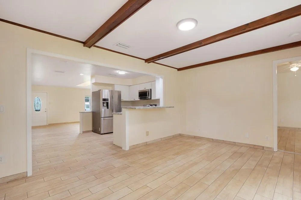 8340 SE CAMELLIA DRIVE Hobe Sound, FL 33455