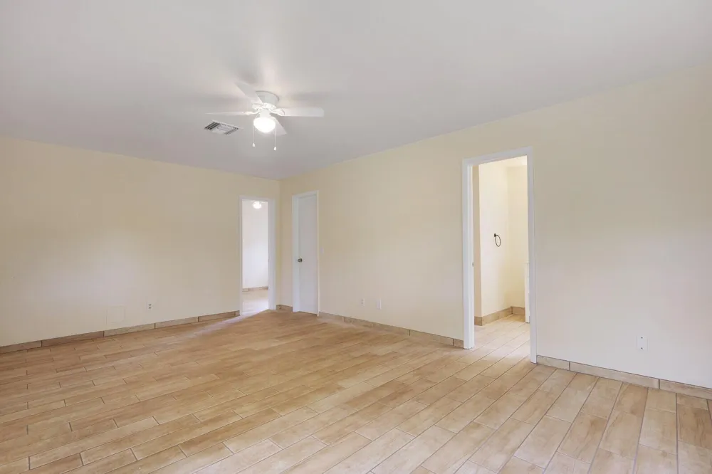 8340 SE CAMELLIA DRIVE Hobe Sound, FL 33455