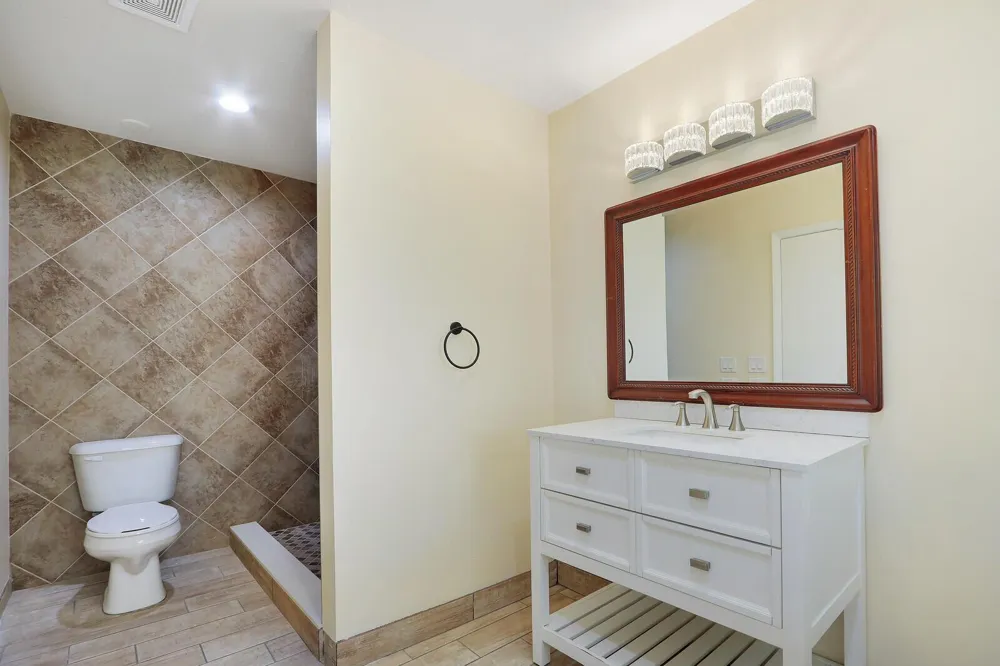 8340 SE CAMELLIA DRIVE Hobe Sound, FL 33455