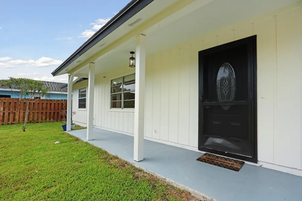 8340 SE CAMELLIA DRIVE Hobe Sound, FL 33455