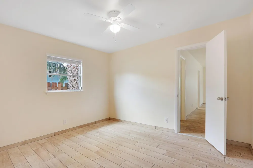 8340 SE CAMELLIA DRIVE Hobe Sound, FL 33455