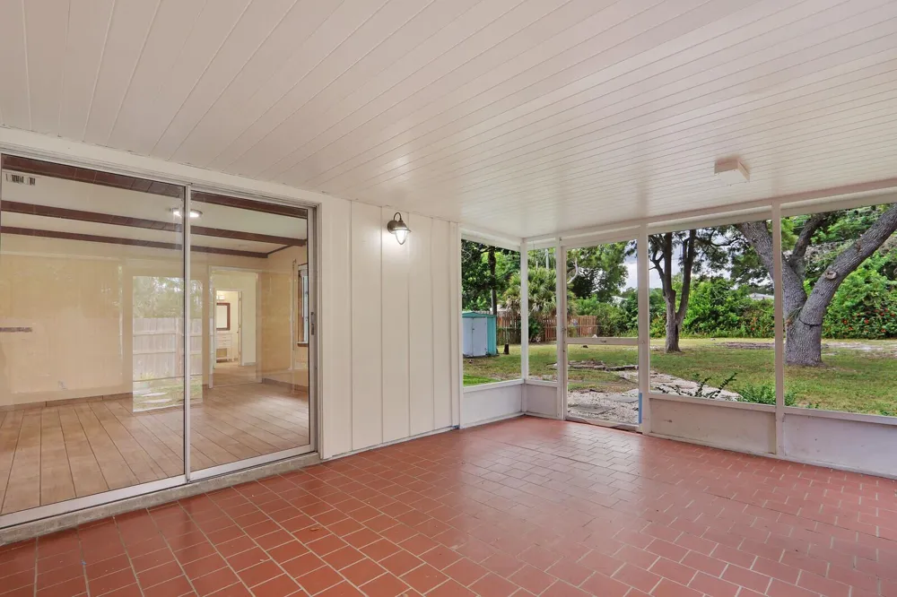 8340 SE CAMELLIA DRIVE Hobe Sound, FL 33455