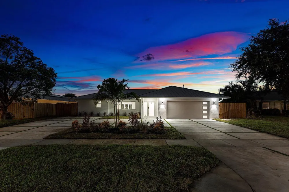 921 SW 11TH TERRACE Boca Raton, FL 33486