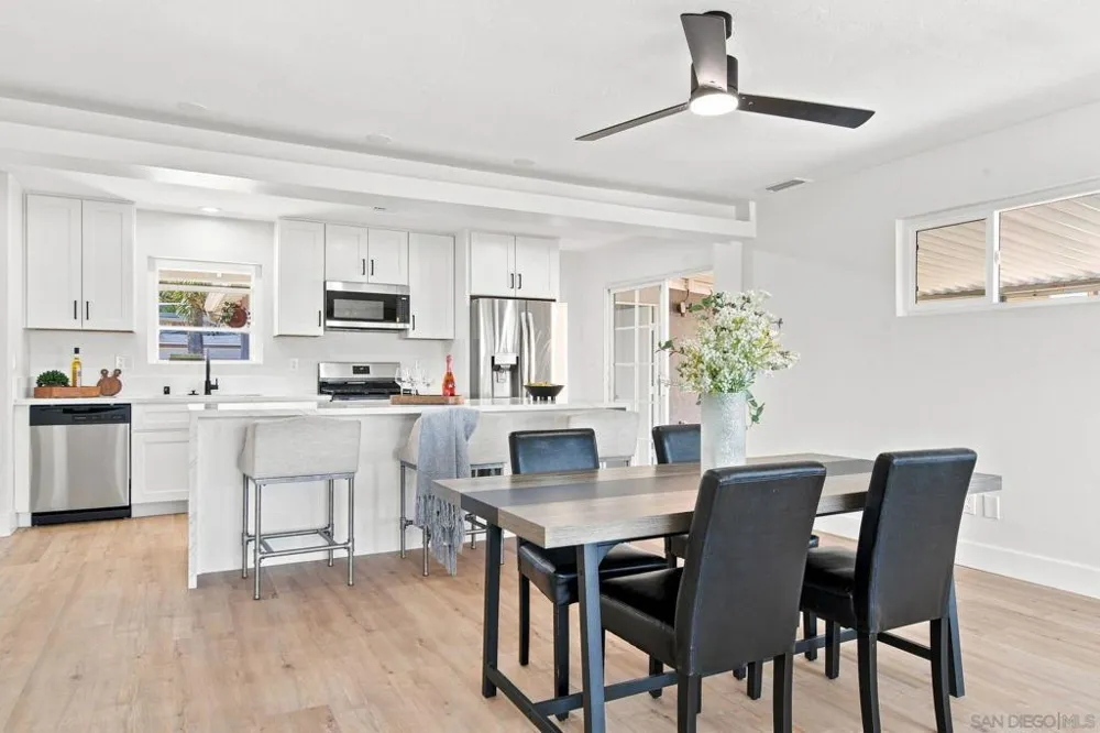 7918 Linen Dr Santee, CA 92071