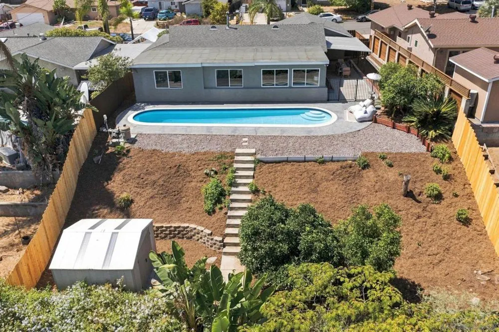 7918 Linen Dr Santee, CA 92071
