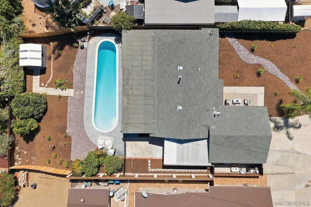 7918 Linen Dr Santee, CA 92071