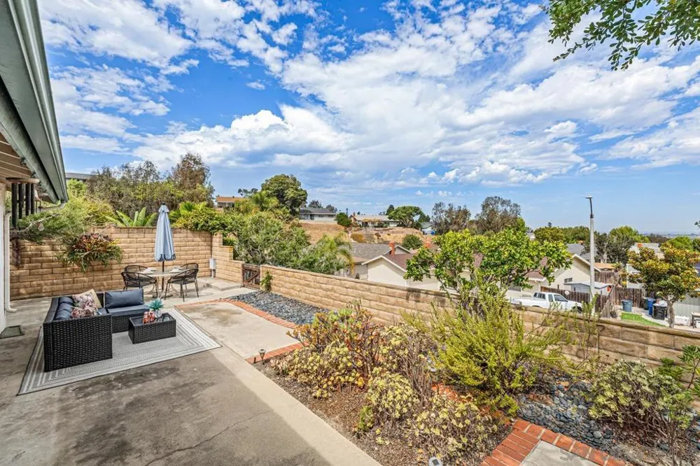 647 Windsor Circle Chula Vista, CA 91910