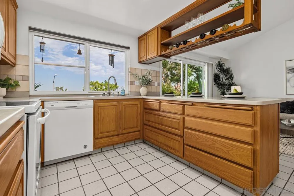 647 Windsor Circle Chula Vista, CA 91910