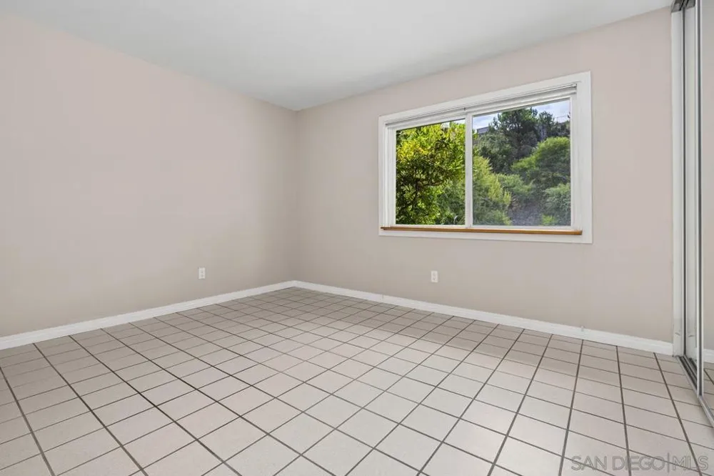 647 Windsor Circle Chula Vista, CA 91910