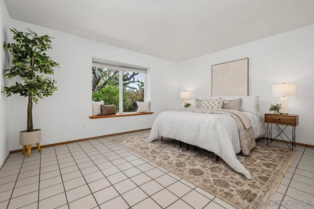 647 Windsor Circle Chula Vista, CA 91910