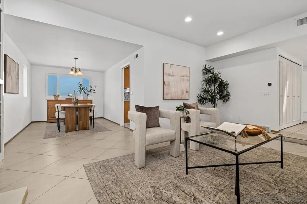 647 Windsor Circle Chula Vista, CA 91910