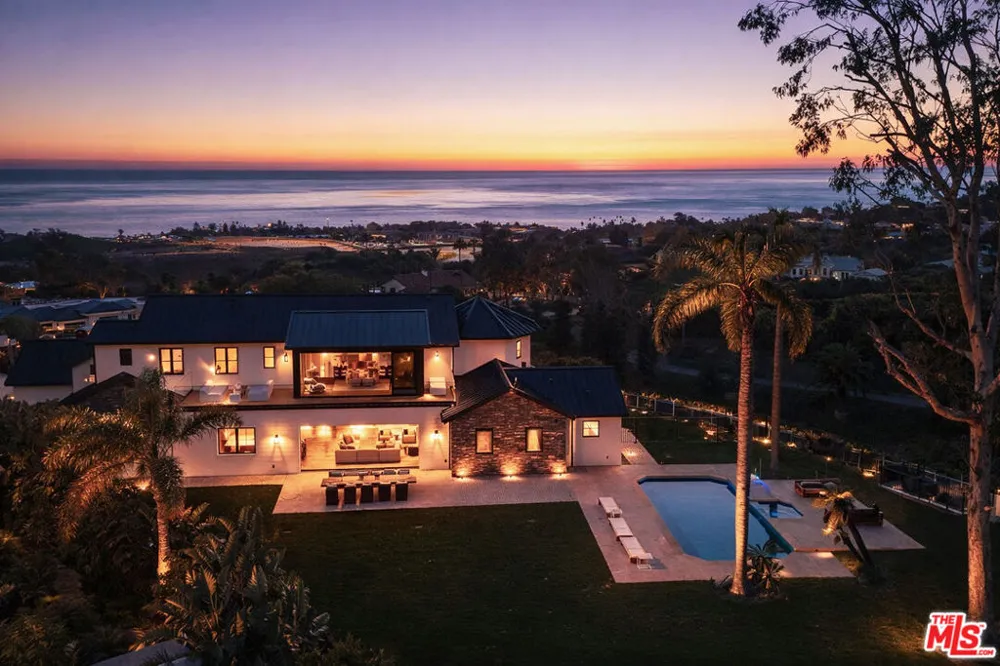 29623 Harvester Road Malibu, CA 90265
