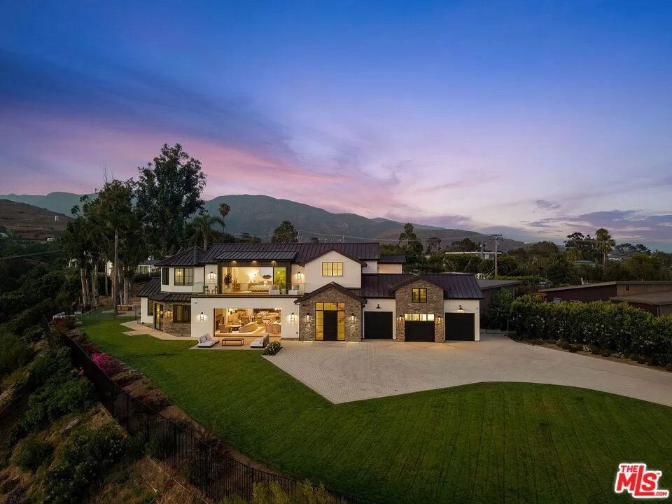 29623 Harvester Road Malibu, CA 90265