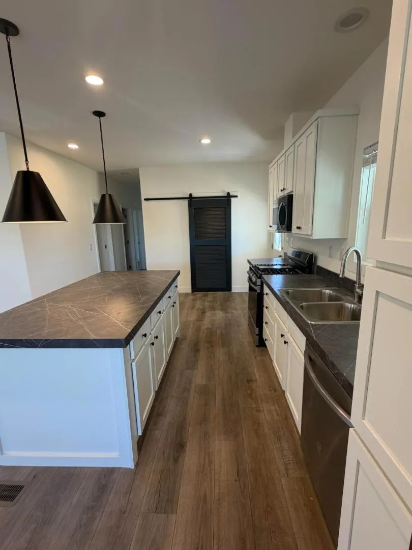132 Village Circle #132 Sacramento, CA 95838