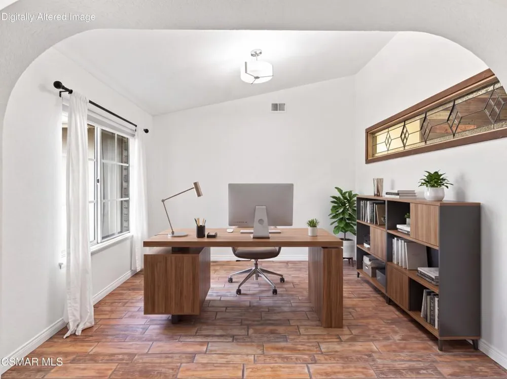 2085 Casual Court Simi Valley, CA 93065