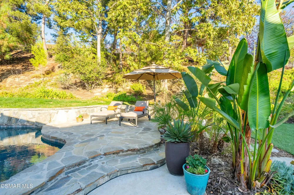 2085 Casual Court Simi Valley, CA 93065