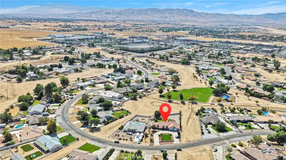 12480 Reata Apple Valley, CA 92308