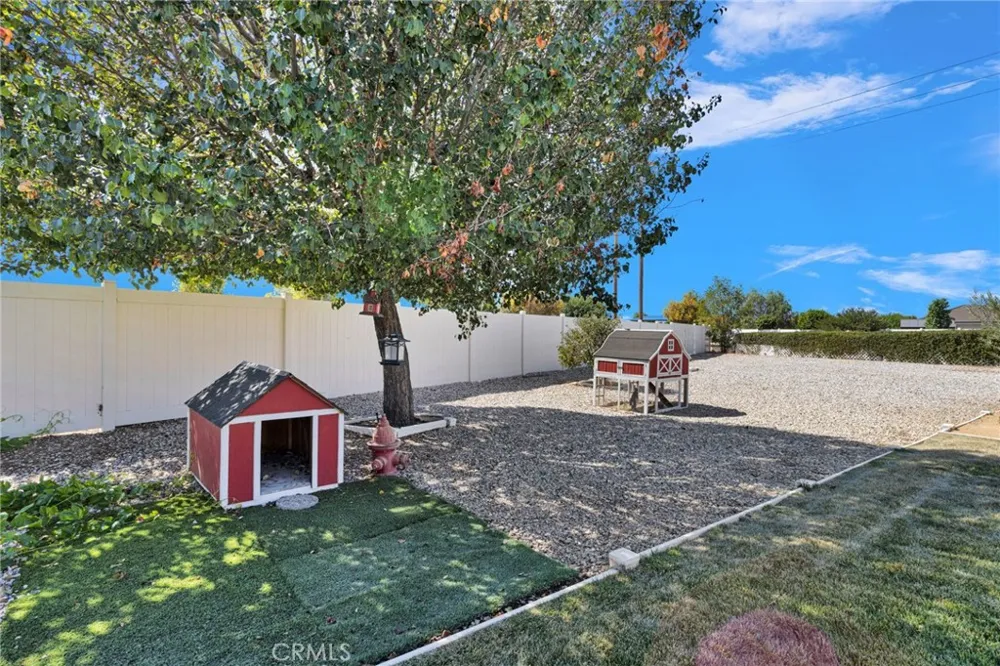 12480 Reata Apple Valley, CA 92308