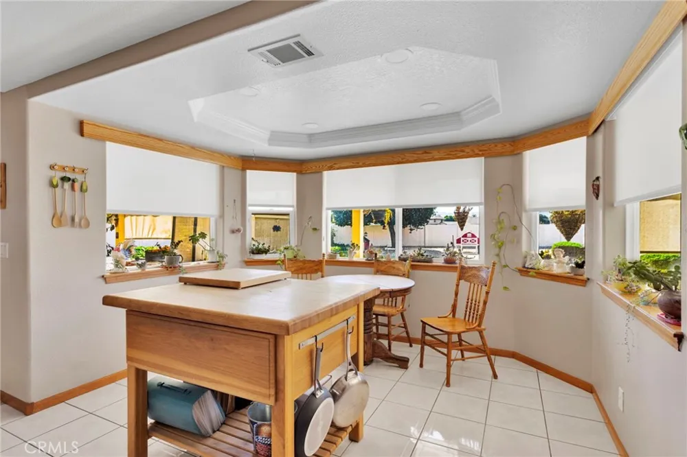 12480 Reata Apple Valley, CA 92308
