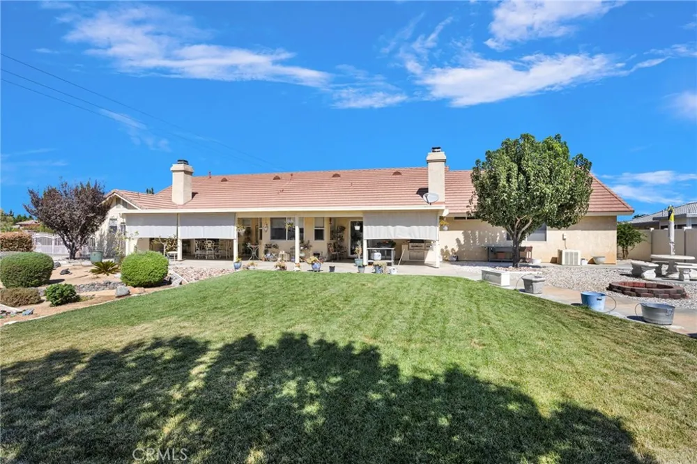 12480 Reata Apple Valley, CA 92308