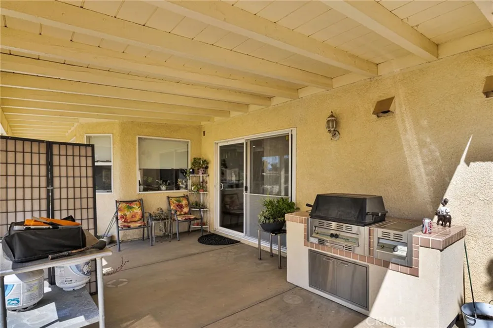 12480 Reata Apple Valley, CA 92308