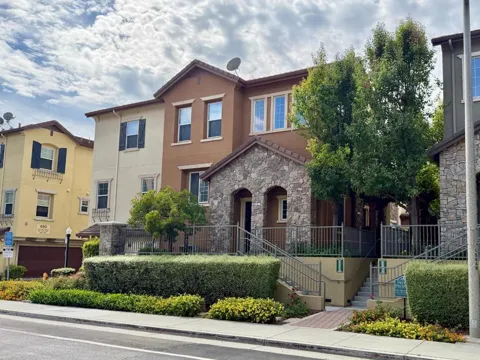 483 Tristania Terrace