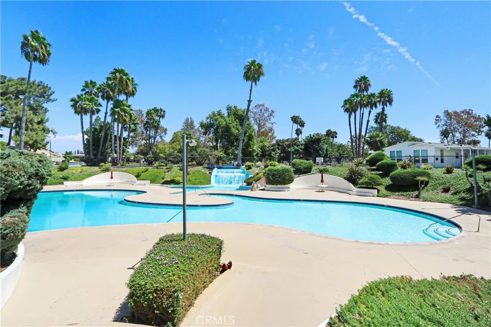 5800 Hamner Avenue #692 Eastvale, CA 91752