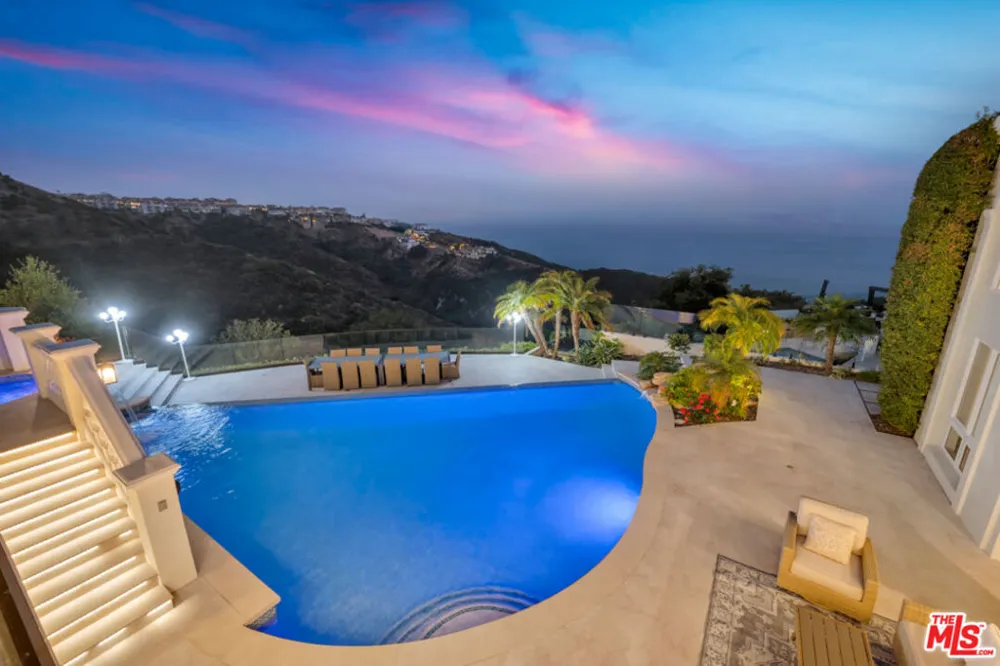 8 Saint Tropez Laguna Niguel, CA 92677