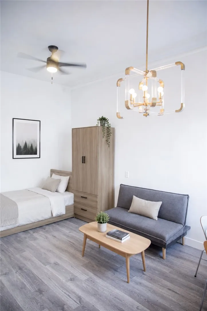 5908 Atlantic AVE UNIT #F Long Beach, CA 90805