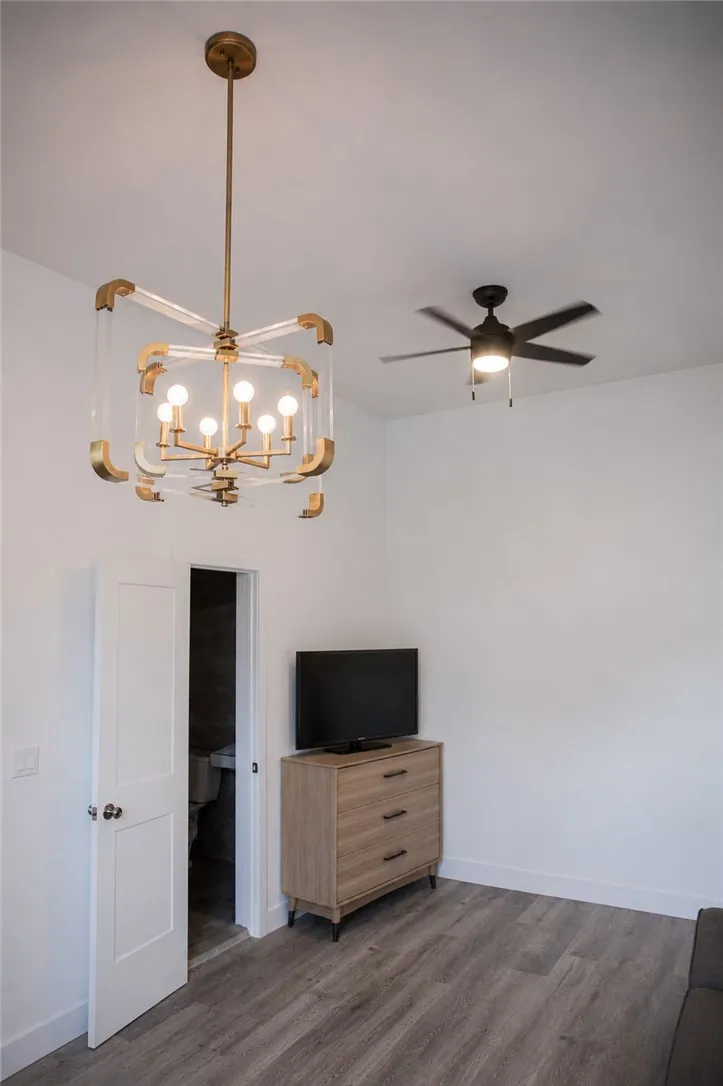5908 Atlantic AVE UNIT #F Long Beach, CA 90805