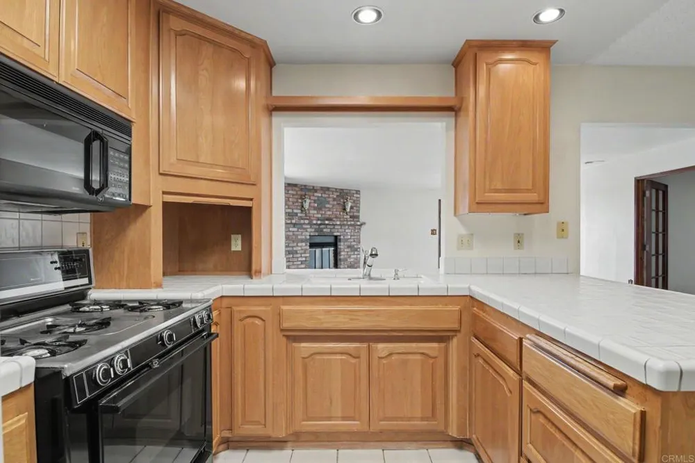 1058 Darwin Place San Diego, CA 92154