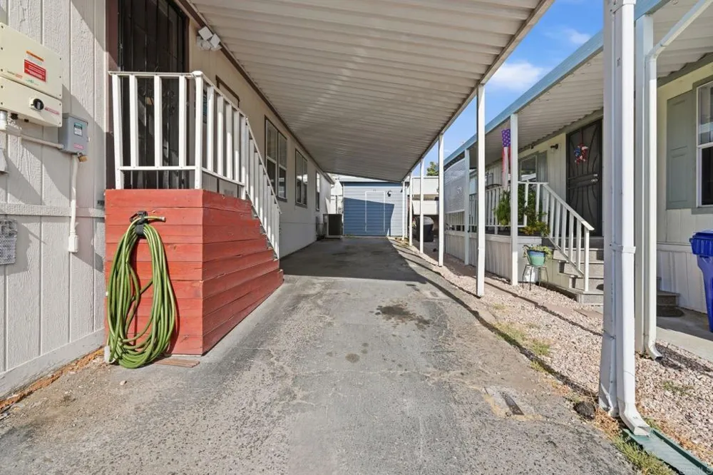 12044 Royal Road #SPC 99 El Cajon, CA 92021