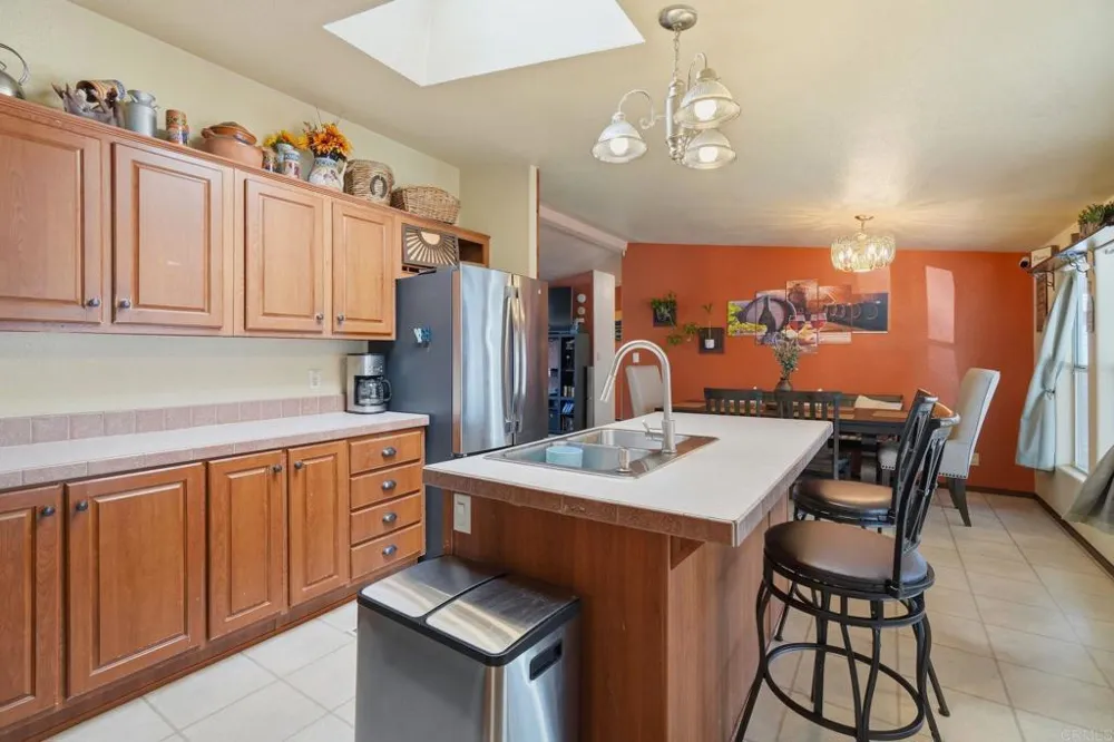 12044 Royal Road #SPC 99 El Cajon, CA 92021