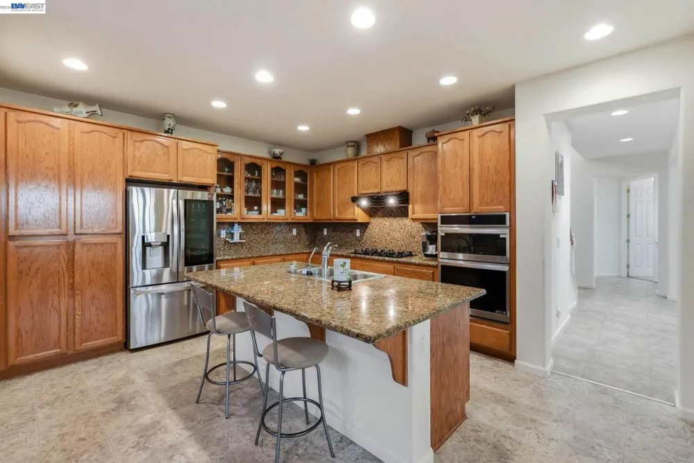 9569 Nicole Ln Elk Grove, CA 95758