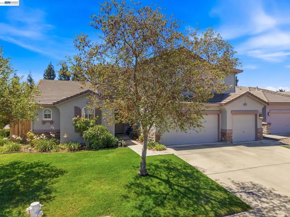 9569 Nicole Ln Elk Grove, CA 95758