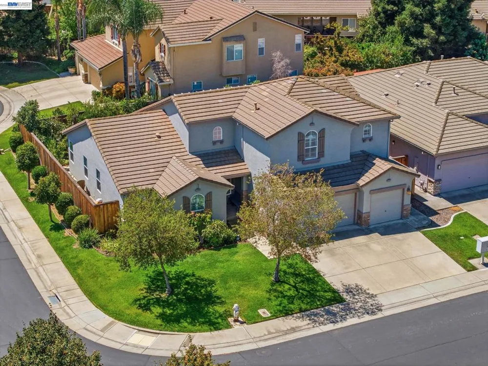 9569 Nicole Ln Elk Grove, CA 95758
