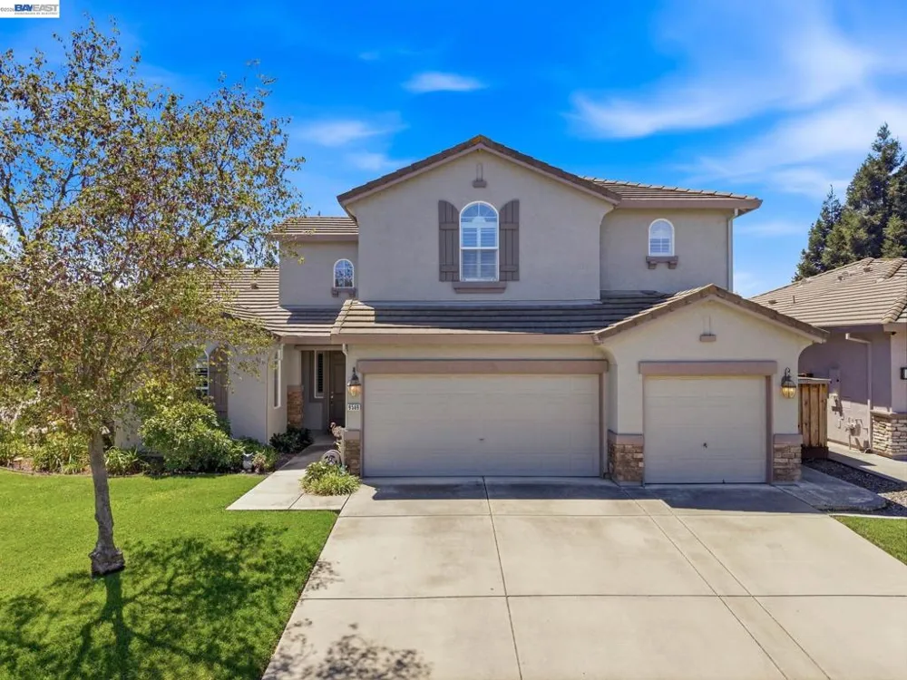 9569 Nicole Ln Elk Grove, CA 95758