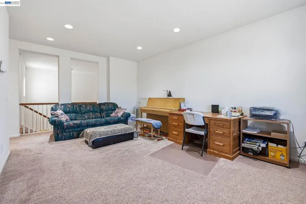 9569 Nicole Ln Elk Grove, CA 95758