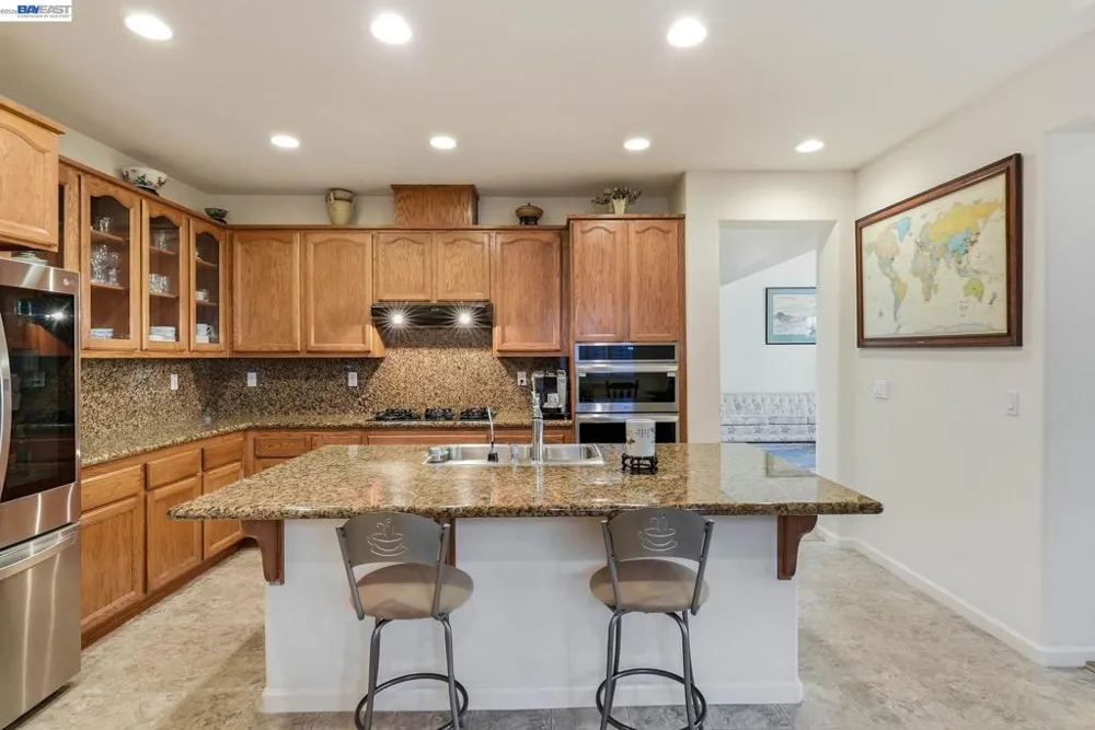 9569 Nicole Ln Elk Grove, CA 95758