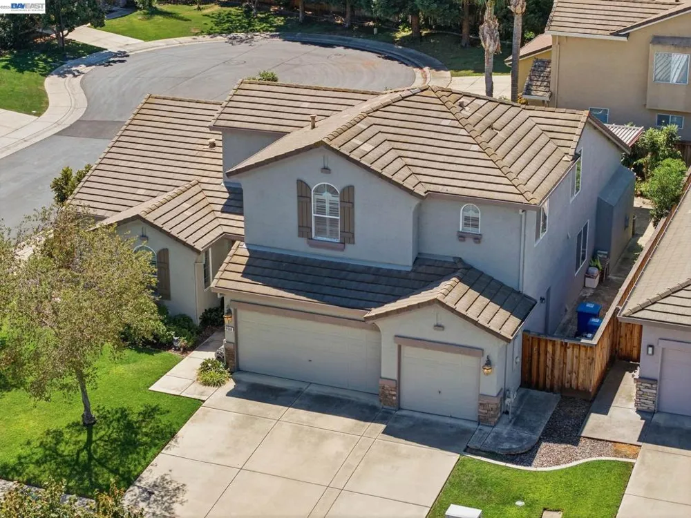 9569 Nicole Ln Elk Grove, CA 95758