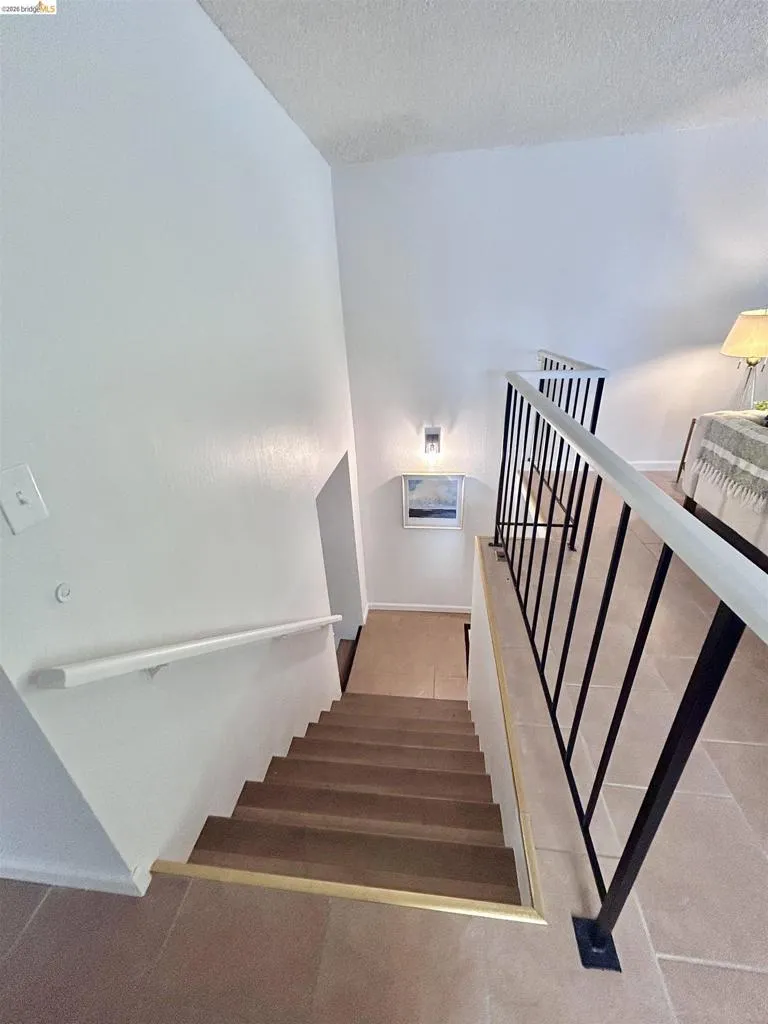 9 Quail Hill Ln Richmond, CA 94803